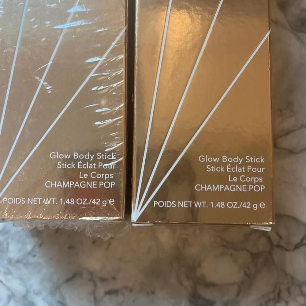 BECCA GLOW BODY STICK